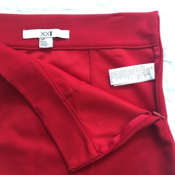 4/$15 Mini Pencil Bodycon Tight Skirt Dark Red Size Small (NEVER WORN) - Picture 2 of 2